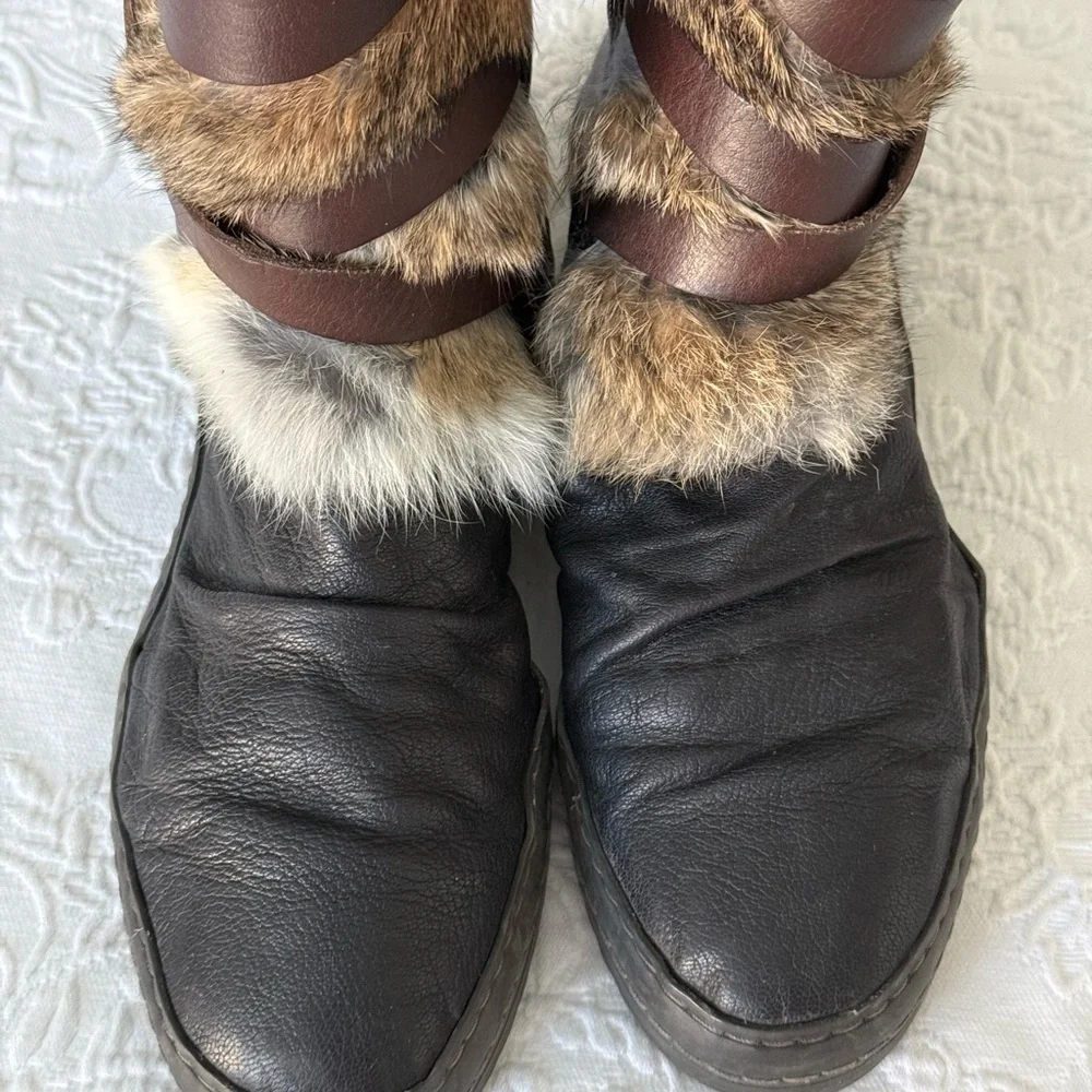 MANAS Brown Leather boots with straps & Rabbit Fur size 10.5
